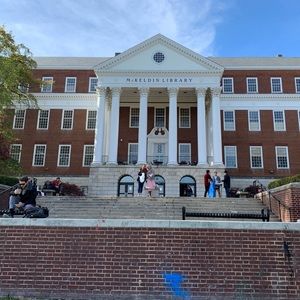 Meet your Posher, Peggy